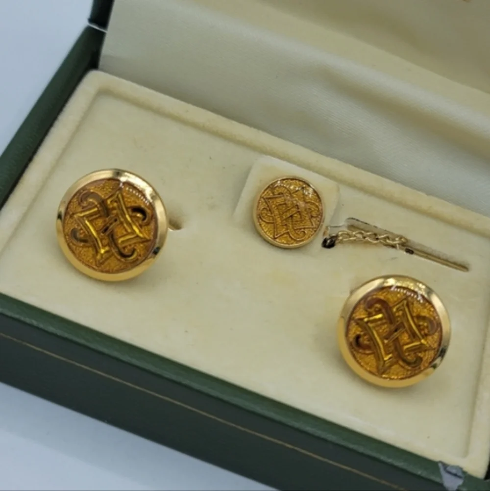 Harrods Celtic Knot Cufflinks Tie Tack Set Gold Amber Lucite Box London Vintage